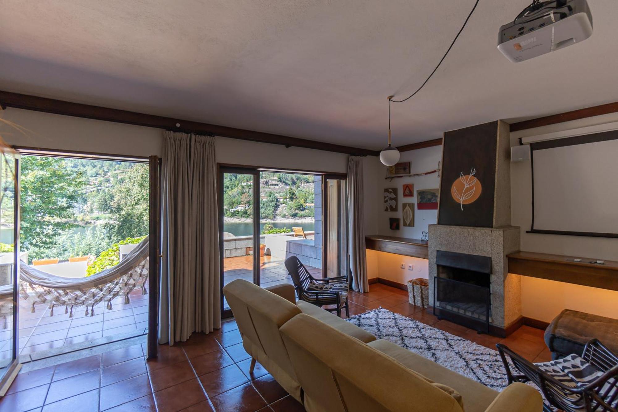 Selina Geres Hotel Terras de Bouro Luaran gambar